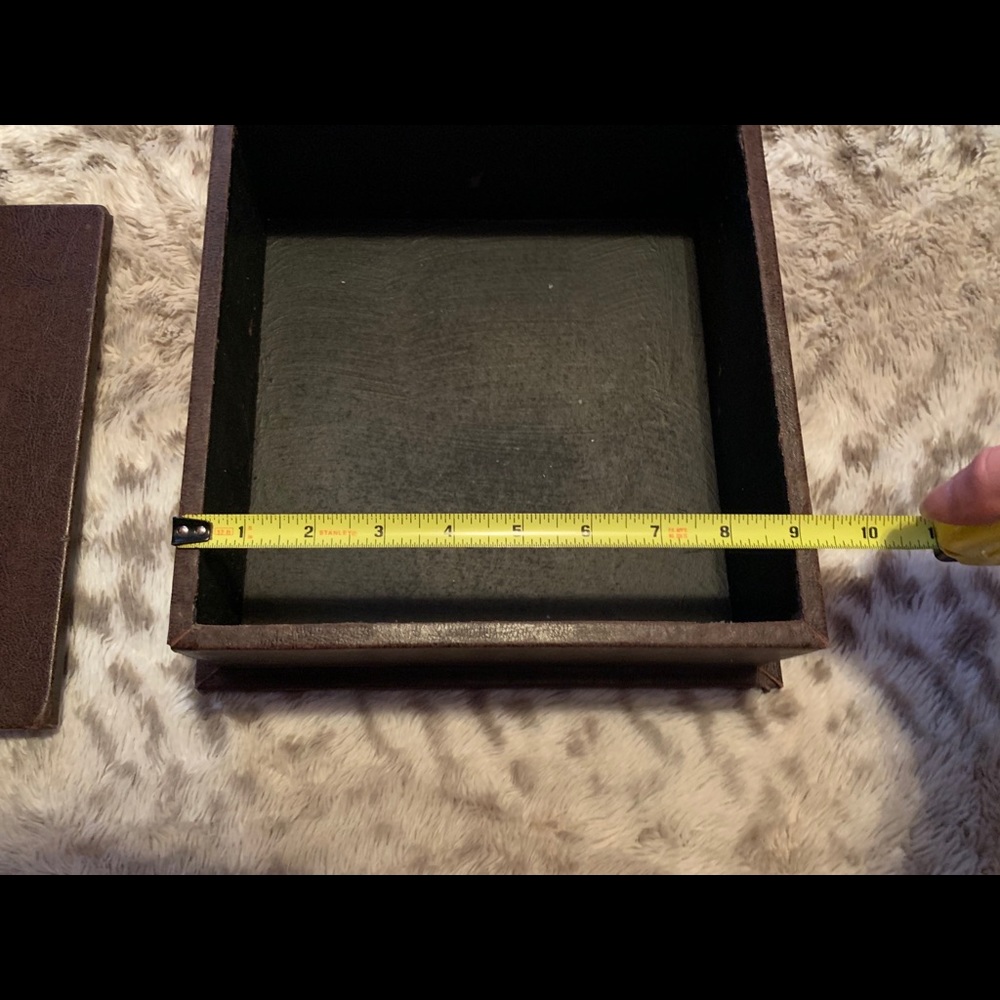 Paris Box - Picture 6 of 8